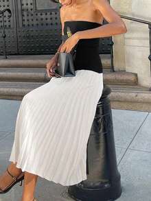 Color Block Pleated Strapless Dress