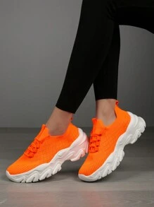 時尚輕便防滑防臭女運動鞋，適用於旅遊、運動、攀登