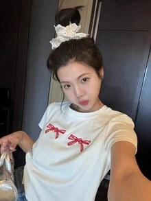 蝴蝶刺繡圓領短袖休閒T恤 - 白色 - 查看 3