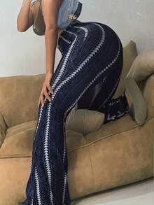 Plus Size Women's Striped Print Fashion Leggings - Navy Blue - View 4