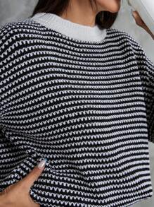 SHEIN Cottnline Women Black And White Sweater - Black and White - View 6
