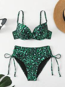 SHEIN Swim Conjunto de bikini sexy para mujeres de verano en estampado de leopardo y diseño torcido de bandeau para la playa. Impresión aleatoria