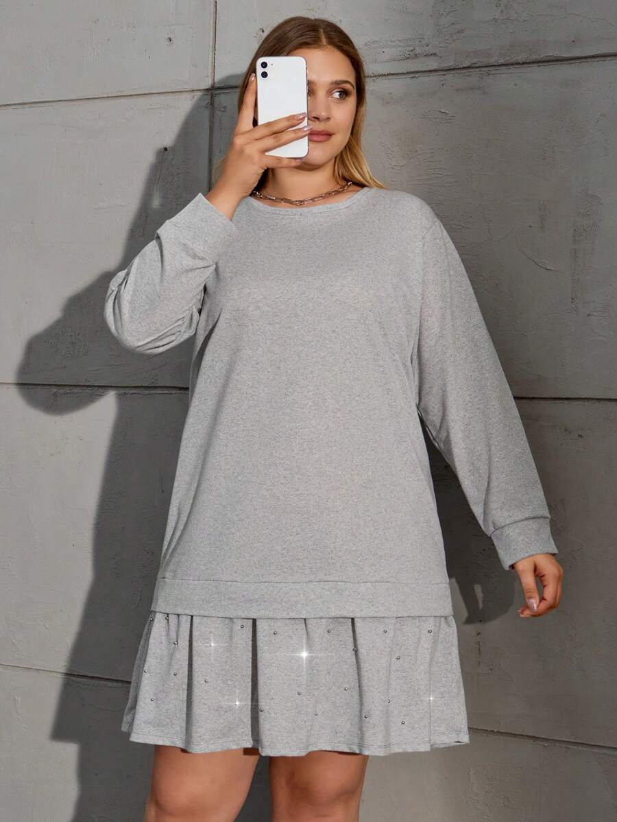 SHEIN Cottnline Plus Size Solid Color Round Neck Ruffled Hem Long Sleeve Dress With Rhinestone Decoration - Grey - View 1