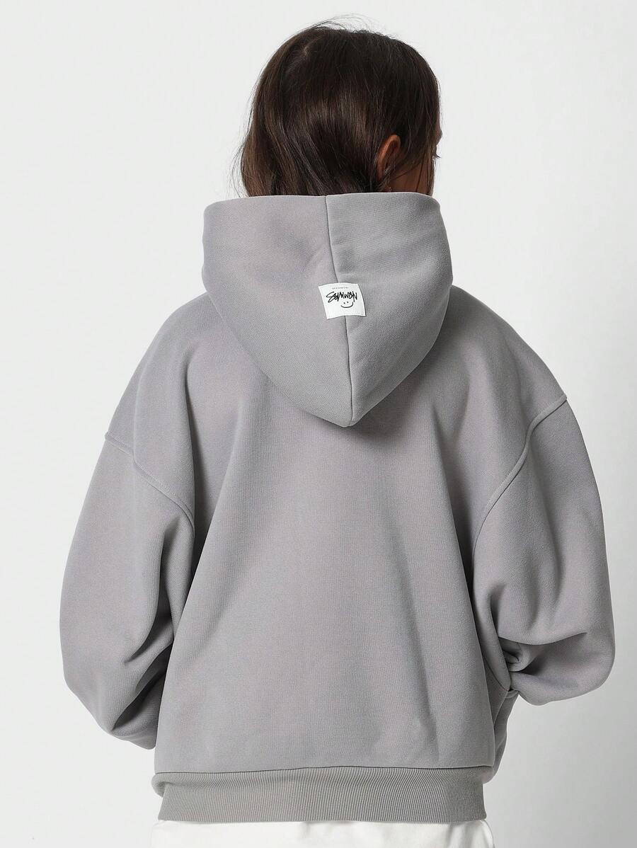 SUMWON Club Oversized Pullover Hoodie Classic Kangaroo Pocket Logo ...