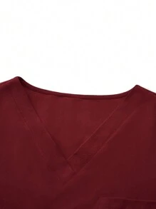 SHEIN TaskFit 勃艮第红色纯色 V 领短袖上衣和卷边长裤制服套装、手术服套装 - 酒紅色 - 查看 13
