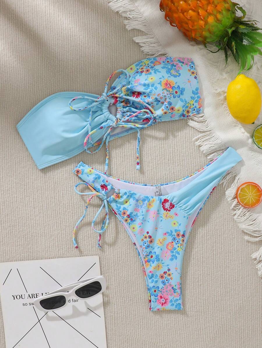 Set Bikini Seksi Wanita Musim Panas dengan Motif Bustier, Potongan Berongga, dan Tali Bahu untuk Pantai - Biru - View 1