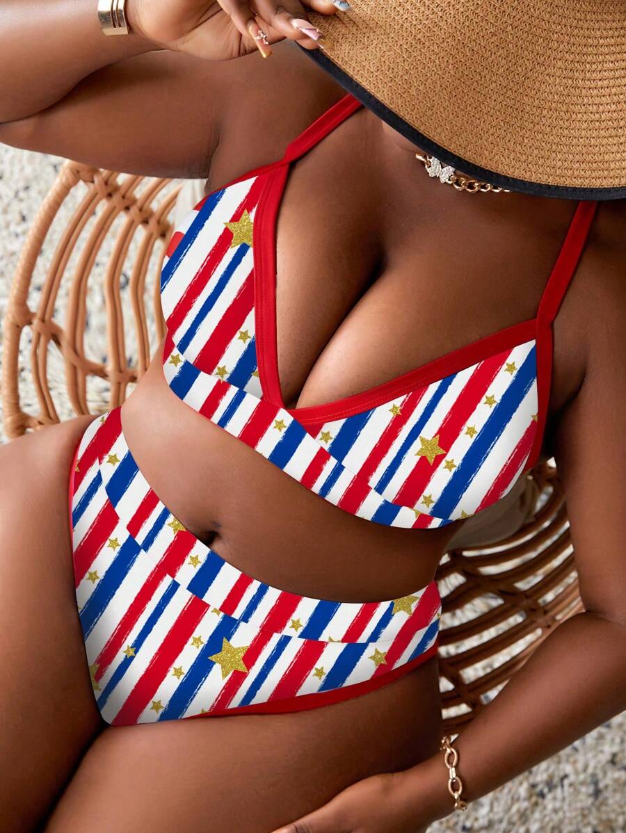 SHEIN Swim Curve 加大码夏季海滩条纹和星形美国国旗印花比基尼套装，7 月 4 日 - 彩色 - 查看 1