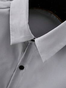 Manfinity RSRT 男士加大码夏季假日字母和棕榈树印花短袖衬衫和短裤休闲套装，男士度假装，舒适装 - 彩色 - 查看 7