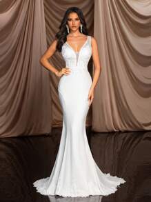 SHEIN Belle Elegant And Gorgeous Embroidered Sequined Lace Stitching Stretch Knitted Sexy Backless Floral Edge Tight Fishtail Extra Long Train Mesh Fishtail Suitable For Wedding Events Bachelor Party Vacation Graduation Season Prom Formal Wedding Dress White Bridal Dress - White - View 7