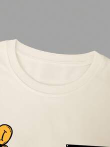 Manfinity Hypemode Maglietta a spalla bassa grafica e slogan di cartoni animati da uomo oversize