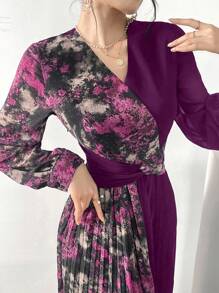 Modelyn Đầm dự tiệc dài tay xếp ly cổ chữ V in họa tiết chắp vá dành cho nữ - Màu tím - Xem 4