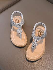 Girls' Outdoor Comfortable Soft Sole Flat Sandals For Vacation And Casual Wear