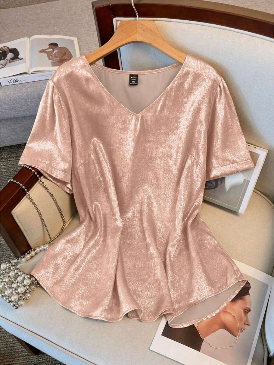 SHEIN LUNE Plus Size Nữ Màu Trơn Cổ Chữ V Tay Ngắn Họa Tiết Kim Loại Áo Sơ Mi Thường Ngày Cho Mùa Hè - Màu Hồng baby - Xem 1