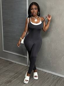 Slaydiva 簡約基礎運動風無袖U領吊帶連體褲，彈性女式連體褲（E款） - 深灰色 - 查看 4