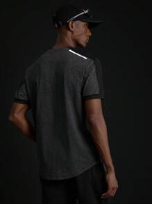 Coreblaze Camiseta Esportiva Casual de Manga Curta Estilo Namorado para Homens com Colarinho Trançado com Faixa de Letras - Preto - Visão 2