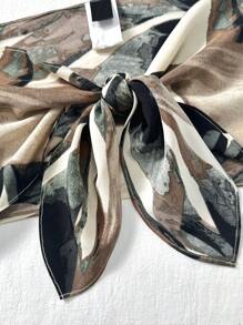 SHEIN VCAY 大码节日梭织印花短款上衣和高腰宽松短裤女式两件套，狂欢节服装，商务休闲女装，波西米亚乡村风格女装，女士沙滩装，女士沙滩装，夏季服装 - 彩色 - 查看 3