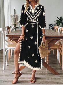 SHEIN LUNE 女式幾何印花V領割線長袖側開叉寬鬆裙，適用於度假