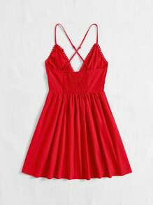 Soleia 鏤空蕾絲花邊前繫帶露背交叉吊帶洋裝 - 紅色 - 查看 2