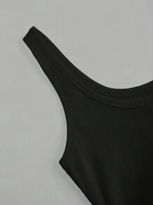 Slaydiva Casual Basic Ribbed White Tank Top With Deep U-Neck And Narrow Armholes, C Style