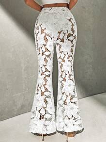 SHEIN Privé Pantalones blancos acampanados y de cintura alta con encaje transparente, elegantes para mujeres, perfectos para la temporada de vacaciones y bodas - Blanco - Ver 4