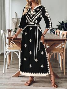 SHEIN LUNE 女式幾何印花V領割線長袖側開叉寬鬆裙，適用於度假