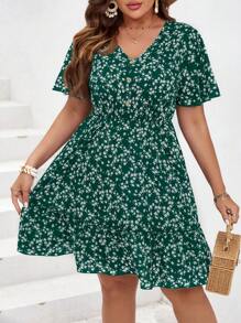 SHEIN VCAY Vestido de verano plus con estampado floral delicado y dobladillo con ribete de volantes - Verde Oscuro - Ver 1