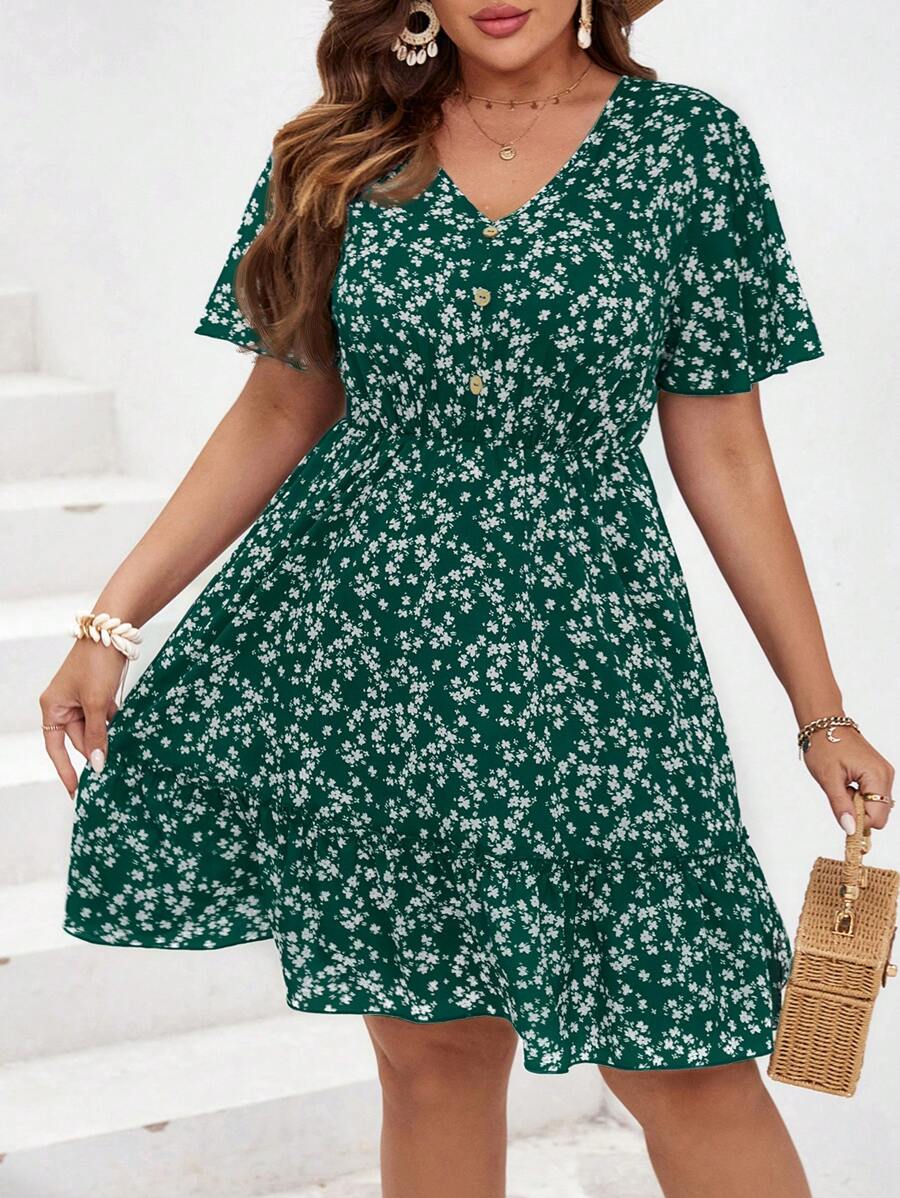 SHEIN VCAY Vestido de verano plus con estampado floral delicado y dobladillo con ribete de volantes - Verde Oscuro - Ver 1