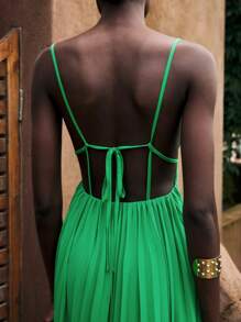 Maija 女式绿色飘逸连衣裙，夏季波西米亚海滩装，2025 年春夏时尚，无袖多层太阳裙