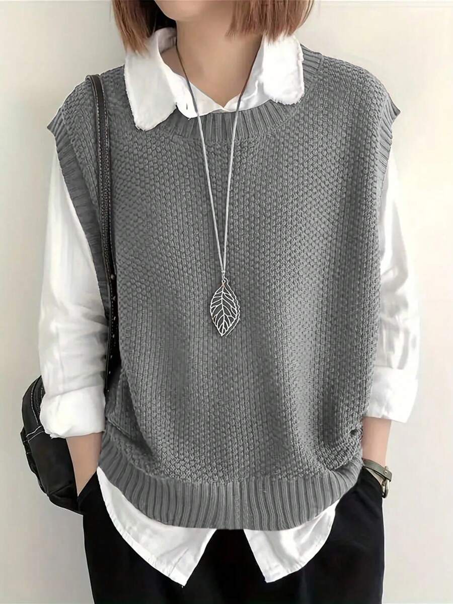 Ladies' Solid Color Simple Round Neck Sweater Vest For Daily Wear - Grey - View 1