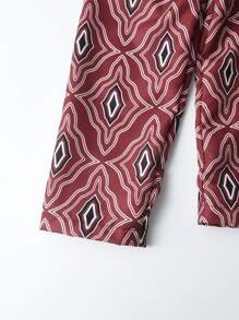 Einreihiges Set mit langärmligem Oberteil und Hose für Tween-Jungen