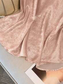 SHEIN LUNE Plus Size Nữ Màu Trơn Cổ Chữ V Tay Ngắn Họa Tiết Kim Loại Áo Sơ Mi Thường Ngày Cho Mùa Hè - Màu Hồng baby - Xem 6