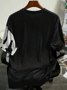 Manfinity Roughcore Herren Sommer Lässig Kurzarm T-Shirt mit Rundhalsausschnitt und Buchstaben Aufdruck - Schwarz - Übersicht 2