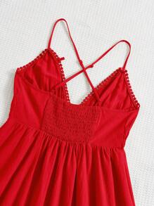 Soleia 鏤空蕾絲花邊前繫帶露背交叉吊帶洋裝 - 紅色 - 查看 5