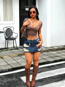 SHEIN ICON Minifalda de mezclilla sexy y ajustada para mujer, desgastada, ideal para el verano - Azul - Ver 6