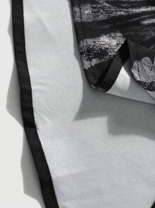 ROMWE MEN Goth Camisa casual de manga corta con estampado de cruz para hombres en verano, para Halloween, escuela