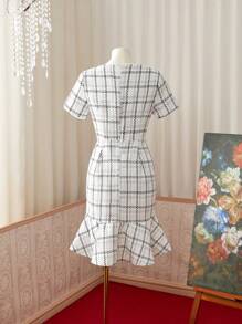 Vestido de línea A elegante y de moda con estampado de cuadros y cinturón apretado en la cintura con un lazo para mujer