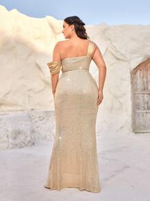 SHEIN Belle 加大尺寸杏色單肩落肩高開叉人魚儀式晚禮服 - 杏色 - 查看 2