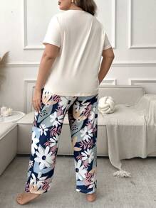 Flower Printed Short Sleeve Top And Long Pants Plus Size Pajama Set, Outfits - Multicolor - View 2