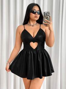 SHEIN ICON 修身款PU皮質鑲空鏤空款吊帶裙