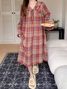 DAZY 格子呢系带荷叶袖睡裙，秋冬款 - 紅色 - 查看 4