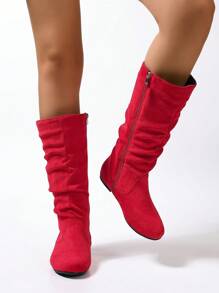 Fall/Winter 2025 Red Pleated Flat Round Toe Side Zipper All-Match Casual Comfortable Fashionable Women's Flat Boots