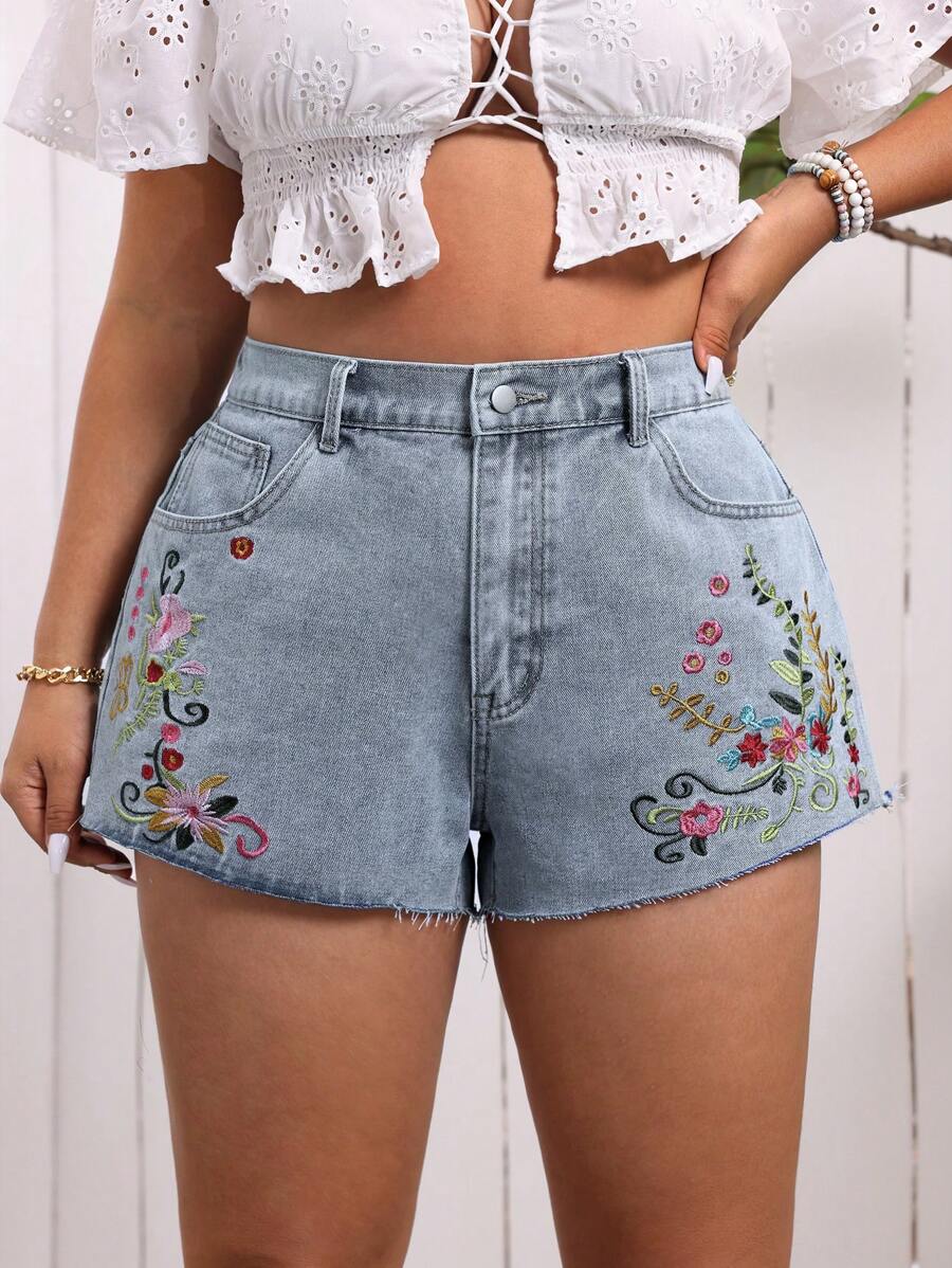 SHEIN VCAY 大碼夏季假期花卉刺繡牛仔短褲，適用於休閒場合 - 藍色 - 查看 1