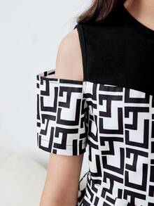 SHEIN Tween Girls' Casual Knitted Round Neck Short Sleeve A-Line Dress With Gathered Waist, Spring/Summer - Black and White - View 3