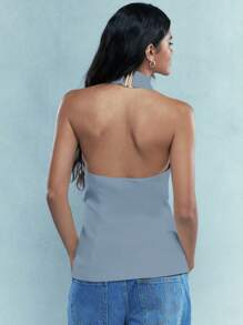 MISSGUIDED Top de espalda descubierta con cuello de cruzado y botones con cuello halter y bolsillos