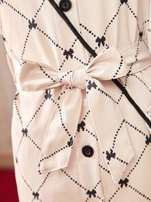 SHEIN 寶寶女孩鑽石格紋裙子，配有蝴蝶結和印花 - 卡其色 - 查看 4