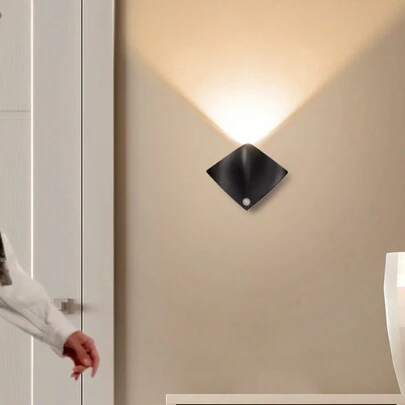 Teckwe 壁灯、LED 灯、霓虹灯、鱼形感应灯室内壁灯、卧室楼梯客厅壁灯、现代主义 LED 壁挂灯家居圣诞礼物、秋冬季假期露营必备品度假配件、露营用品