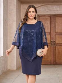 Vestido de la madre de la novia de manga de capa con malla de lentejuelas contrastantes en talla grande