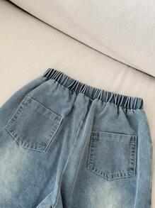 SHEIN 2入組嬰兒男童休閒Sowhat標語T卹和寬鬆牛仔褲套裝，春夏款 - 黑色 - 查看 6