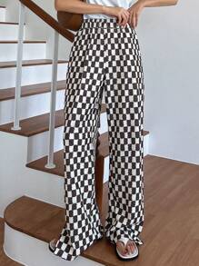 FRIFUL Quần kẻ caro nữ dáng rộng xẻ tà có túi bên hông - màu nâu - Xem 6