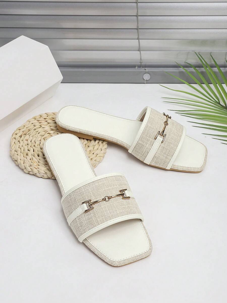 Women's Outdoor Flat Slippers, New Arrival, White Linen Sandals With Metal Buckle Chains, Casual Thick Bottomed Square Toe Sandals With Strap Strap, Color-Block Slides - White - View 1